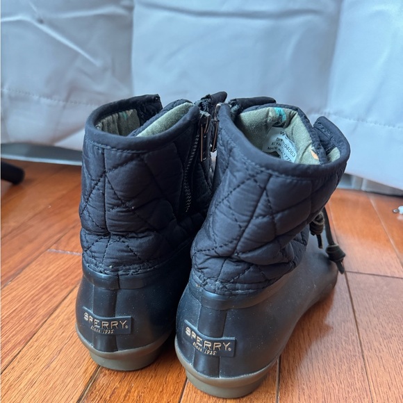 Sperry Black Quilted Duck Boots with Patterned Lining - Picture 2 of 5